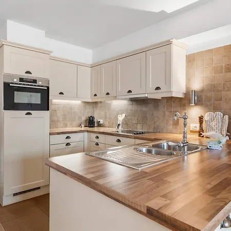 Casiola - Charming Duplex With Terrace In Apartment